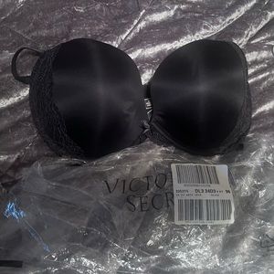 Black -  Victoria’s Secret bra 36DDD
